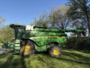 2021 John Deere S780