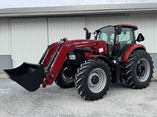 Case IH Farmall 120A