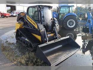 2025 New Holland C337