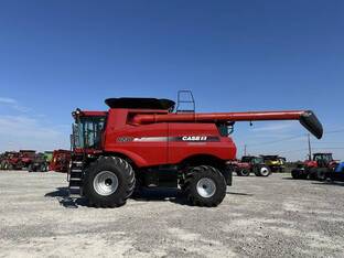 2012 Case IH 8230
