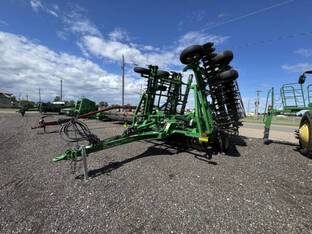 2023 Great Plains 3000TM