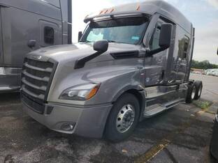 2024 Freightliner CASCADIA 126