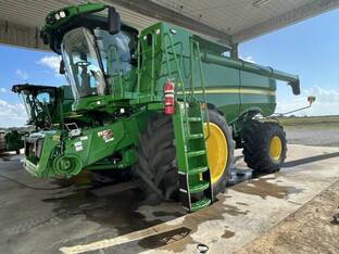 2024 John Deere S780