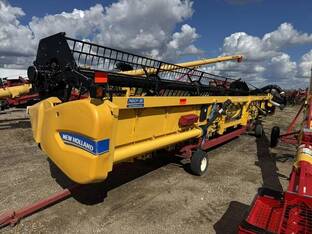 2014 New Holland 740CF-35