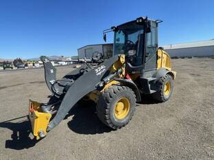 2019 John Deere 324L