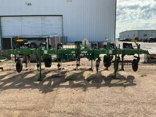 2023 Great Plains VT1500