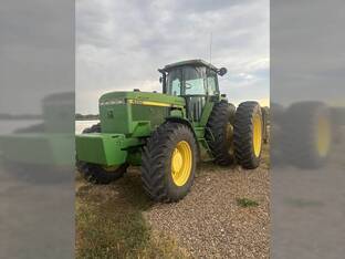 1994 John Deere 4960