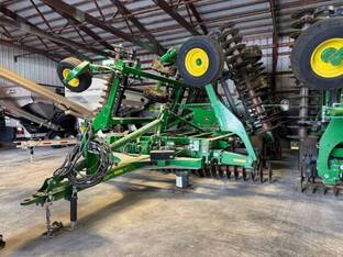2020 John Deere 2660VT