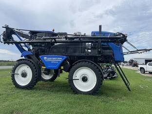 2023 New Holland SP310F