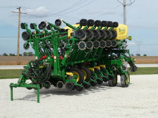 2025 John Deere 1795
