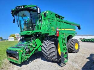 2023 John Deere S780