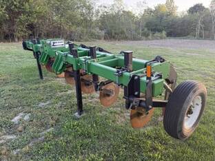 2008 Unverferth ZONEBUILDER