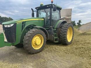 2017 John Deere 8295R