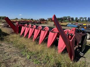 2017 MacDon Industries C3008C