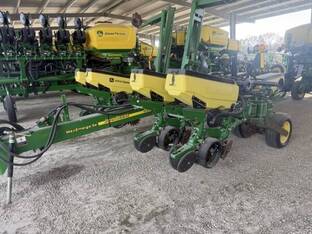 2008 John Deere 1760NT