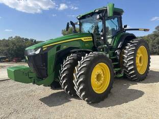 2020 John Deere 8R 410