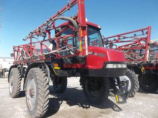2009 Case IH PATRIOT 3320