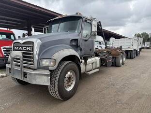 2012 Mack GRANITE GU713