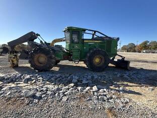 2021 John Deere 748L II