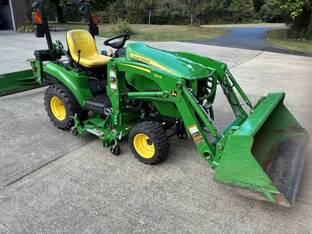 2017 John Deere 1023E