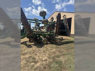 2016 John Deere 2620