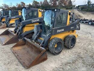 2021 John Deere 320G