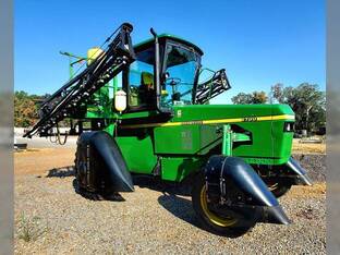 2006 John Deere 6700