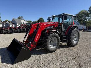 2025 Massey-Ferguson 5M.135