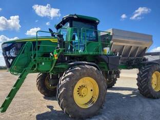 2023 John Deere 400R