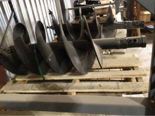 2019 John Deere AUGBIT18