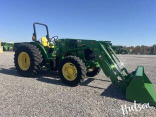 2013 John Deere 5100M