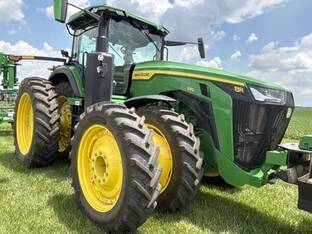 2025 John Deere 8R 370