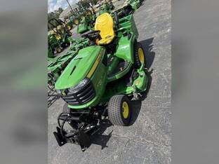 2024 John Deere X750