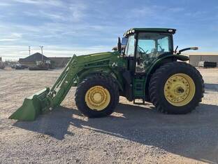 2017 John Deere 6195R