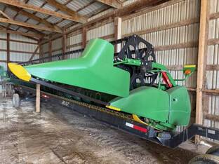 2016 John Deere 635F