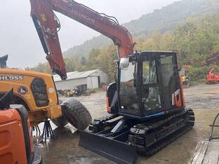 2025 Hitachi ZX75US-7