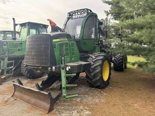 2016 John Deere 1110E