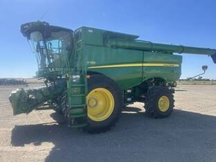 2021 John Deere S780