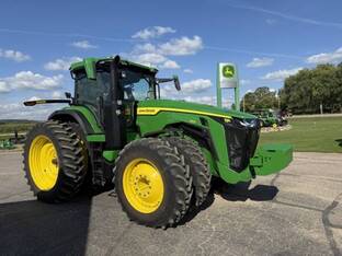 2024 John Deere 8R 340