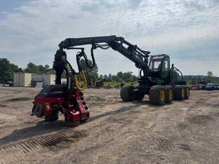 2017 John Deere 1270G