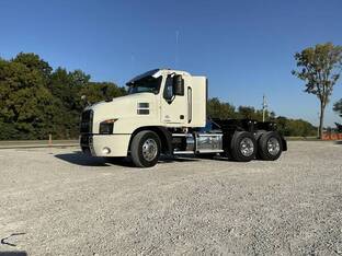 2022 Mack ANTHEM 64T