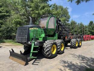 2019 John Deere 1210G