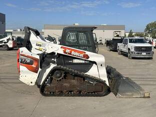 2022 Bobcat T76