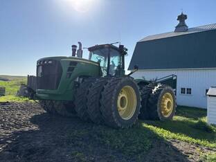 2011 John Deere 9530