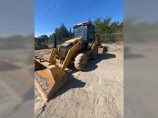 2015 Caterpillar 420F