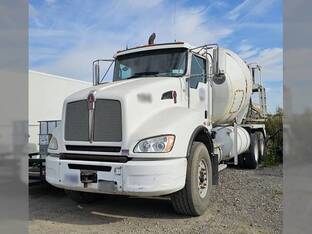 Kenworth T440