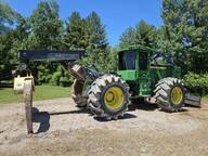 2019 John Deere 648L
