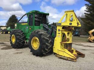 2021 John Deere 843LB