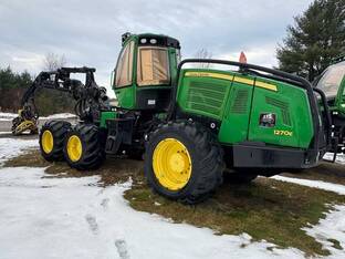 2016 John Deere 1270E