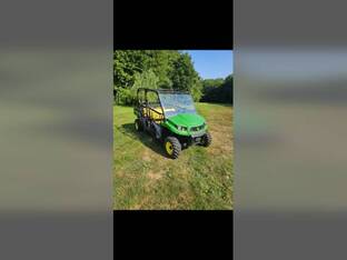 2017 John Deere GATOR XUV 590i